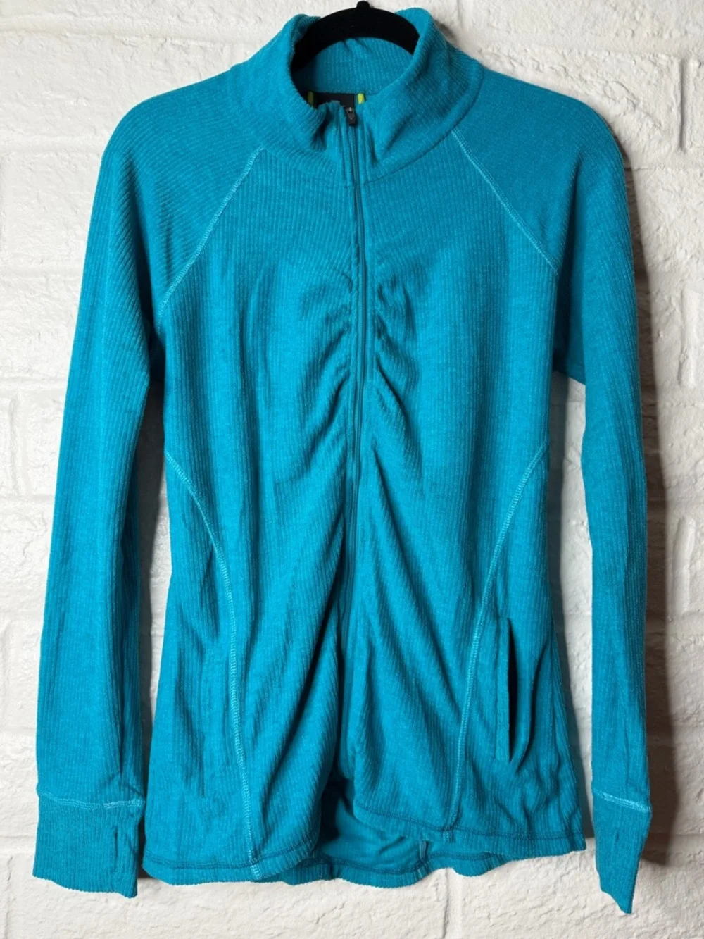Kuhl Blue Full Zip Lightweight Ribbed Jacket Form Fitting Thumb Hole Sleeve